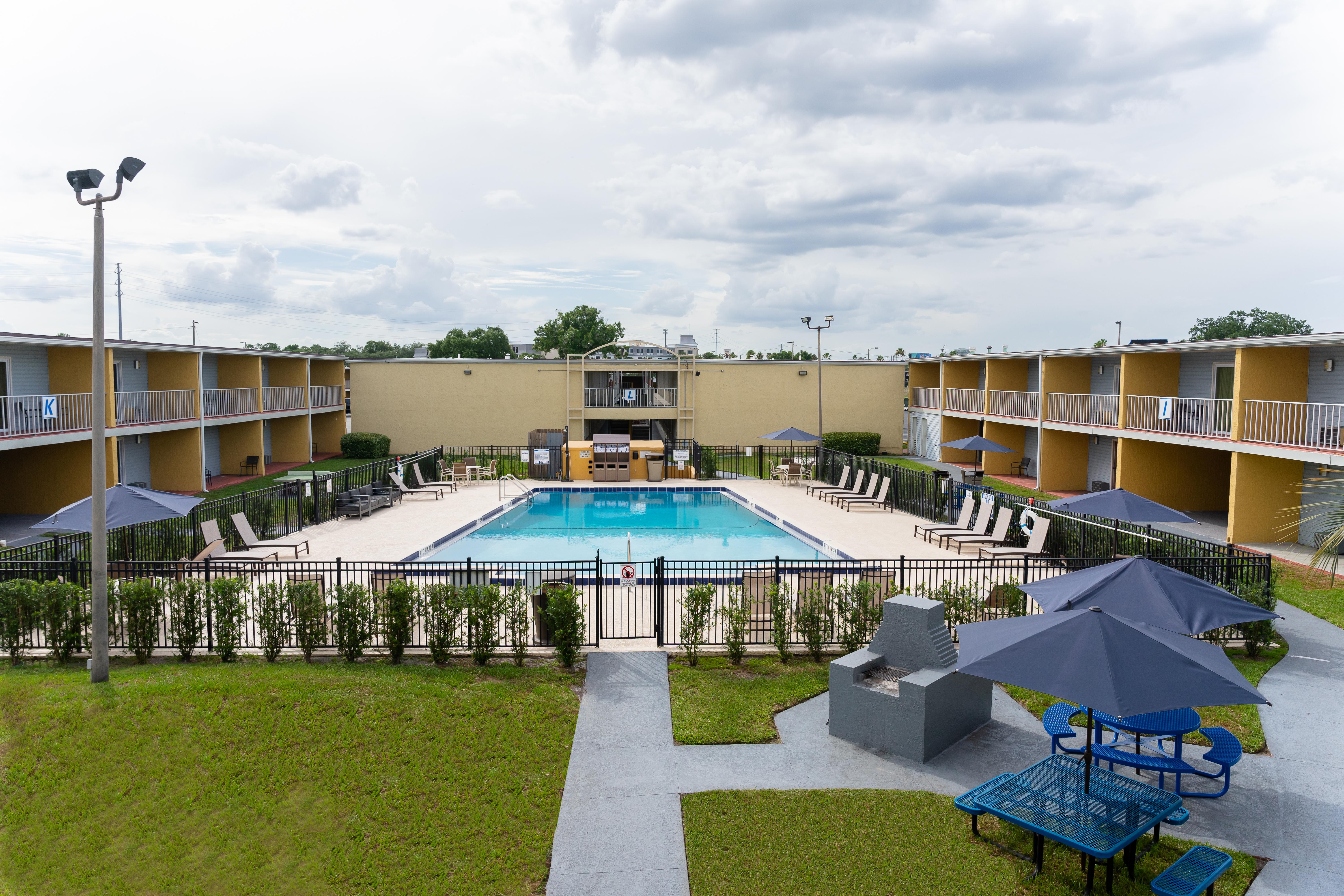 Celebration Suites Kültér fotó